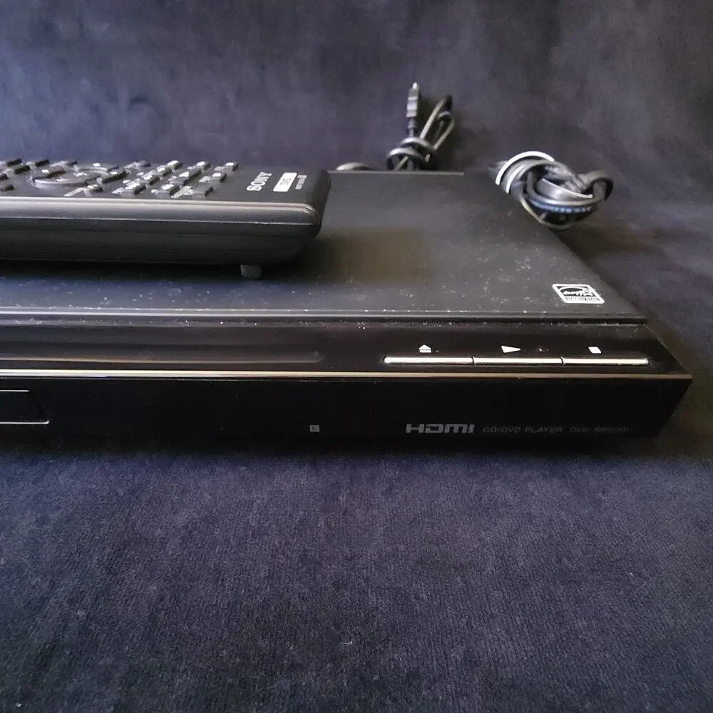Sony DVP-SR500H DVD/CD Player Black Stereo Audio L/R RCA 2011 DVD Player CD